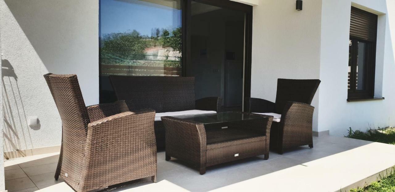 Sea Melody Apartment Lopar Exterior photo